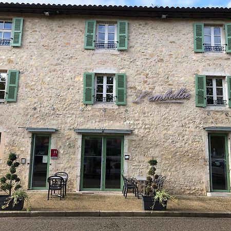 L'Embellie Hotell Treffort  Exteriör bild