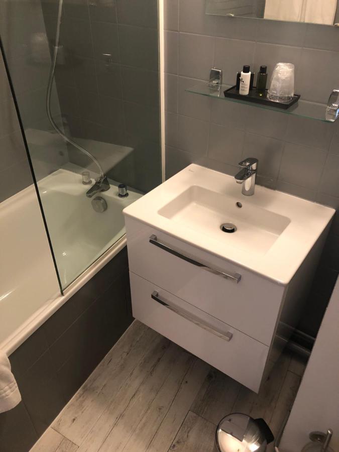 L'Embellie Hotell Treffort  Exteriör bild